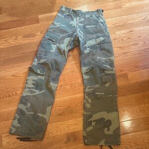 Local European camo cargo pants
